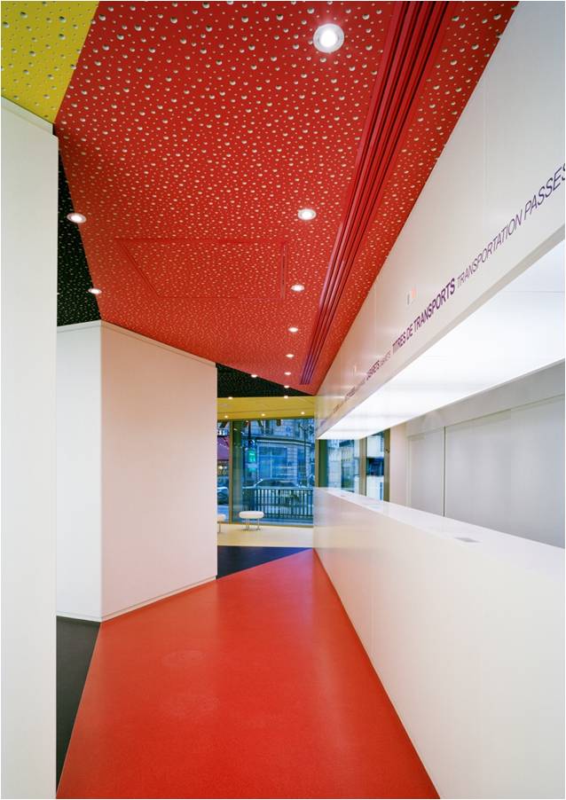Paris Tourists Office3