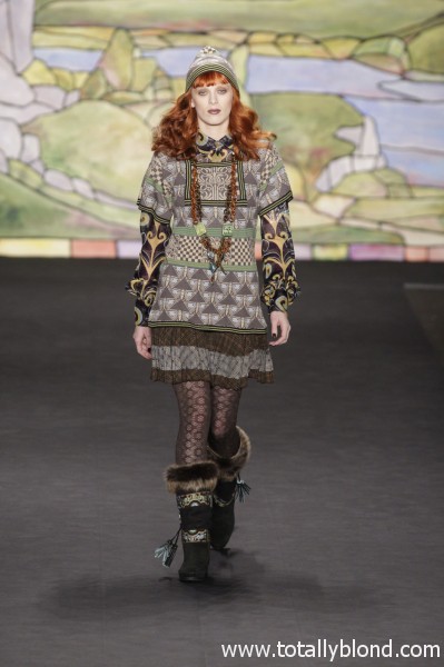 Anna-Sui-RF10-2044_reference