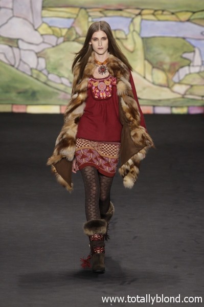 Anna-Sui-RF10-2281_catwalk_slideshow