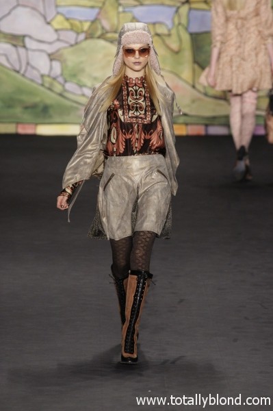 Anna-Sui-RF10-2351_catwalk_slideshow