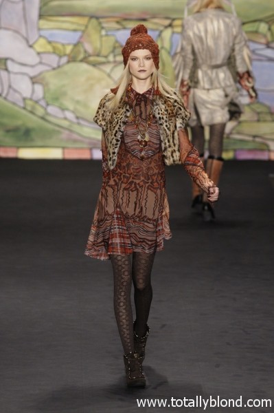 Anna-Sui-RF10-2398_catwalk_slideshow