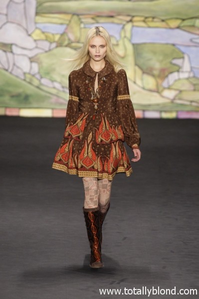 Anna-Sui-RF10-2598_catwalk_slideshow
