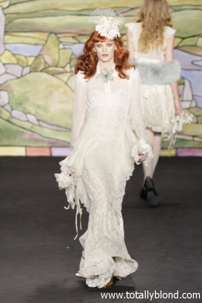 Anna-Sui-RF10-3096_catwalk_slideshow