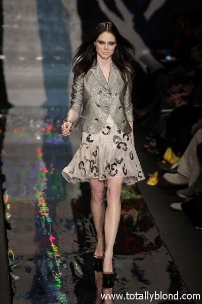 Furstenberg-RF10-7365_catwalk_slideshow