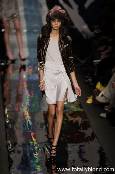 Furstenberg-RF10-7418_catwalk_slideshow