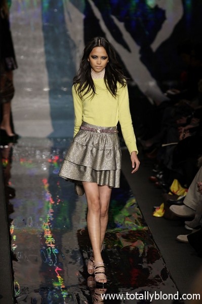 Furstenberg-RF10-7443_catwalk_slideshow