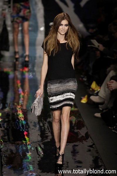 Furstenberg-RF10-7481_catwalk_slideshow