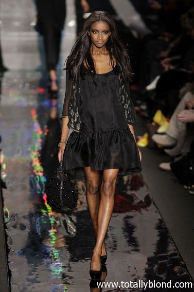Furstenberg-RF10-7534_catwalk_slideshow