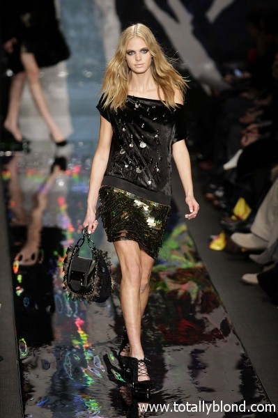 Furstenberg-RF10-7578_catwalk_slideshow