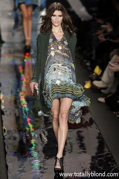 Furstenberg-RF10-7642_catwalk_slideshow