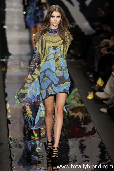 Furstenberg-RF10-7656_catwalk_slideshow