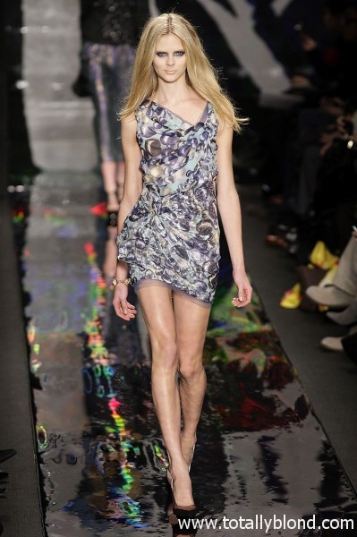 Furstenberg-RF10-7728_catwalk_slideshow