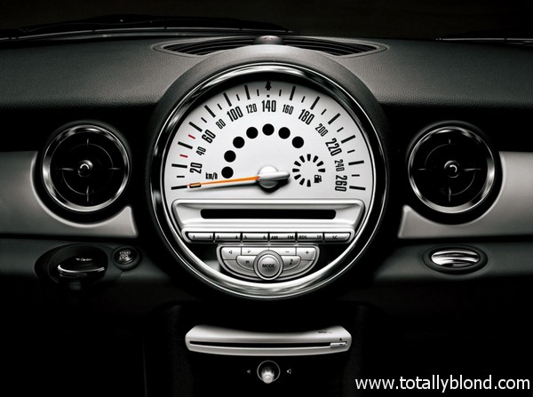 MiniCooperSavile02