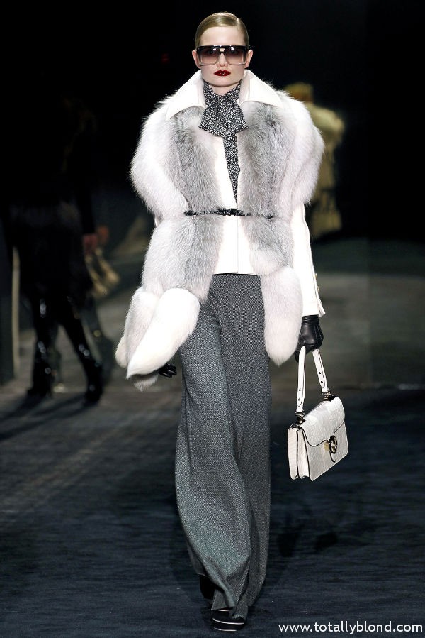 guccifall32