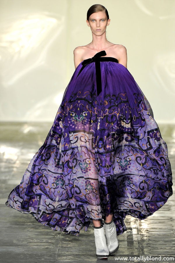 marykatrantzoufall24