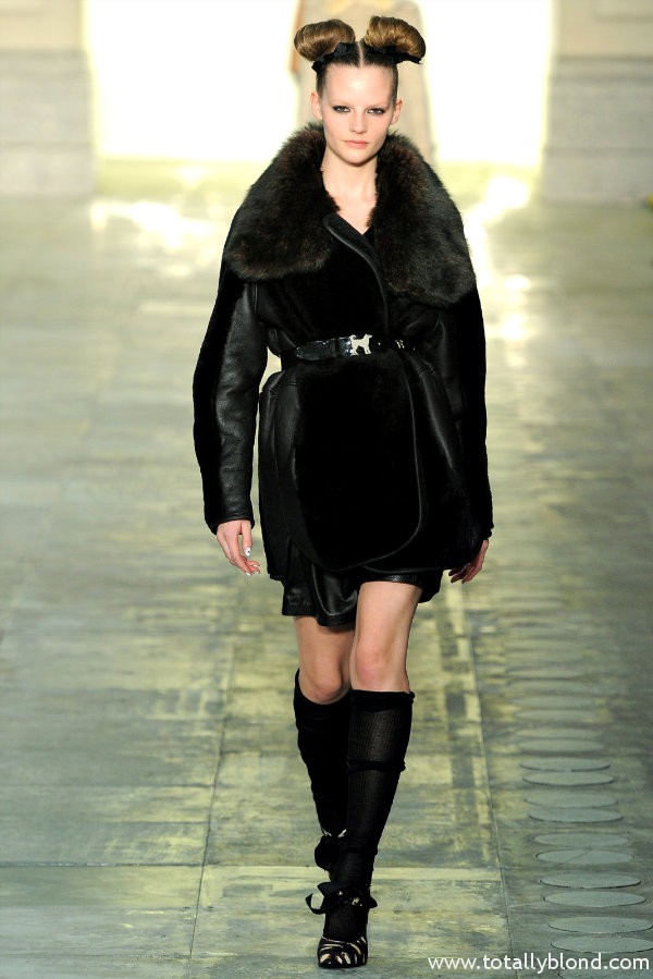 topshopuniquefall23