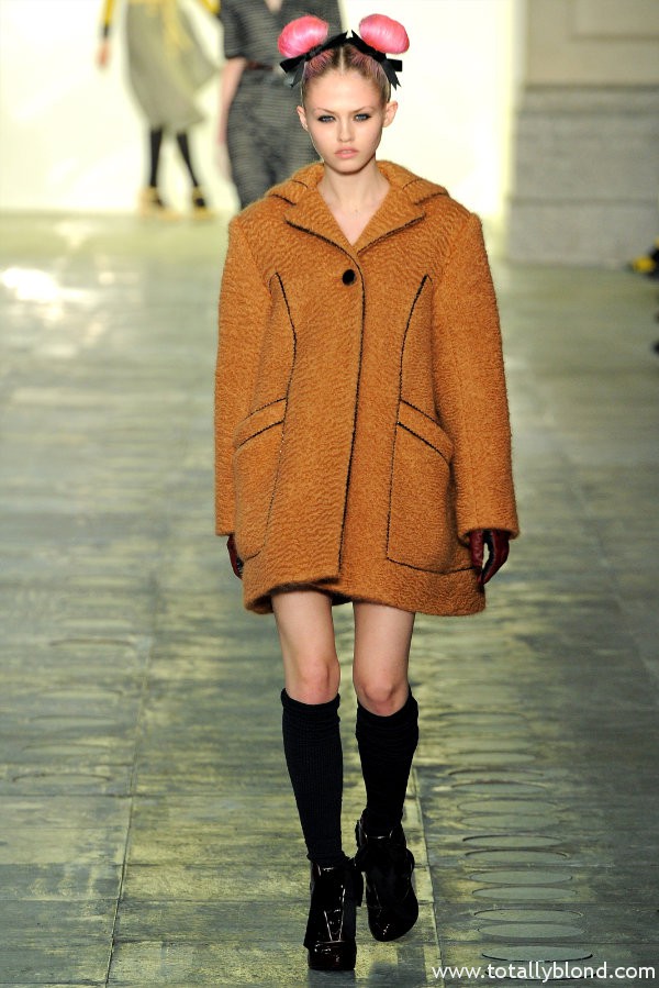 topshopuniquefall25