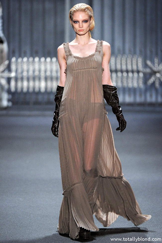 verawangfall34