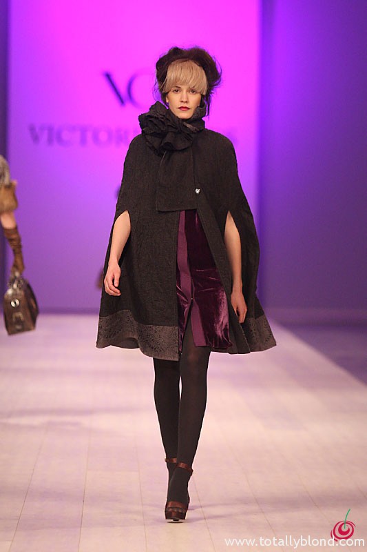 13-victoria-gres-FW-1112