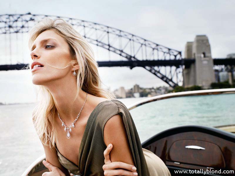 anja-rubik20
