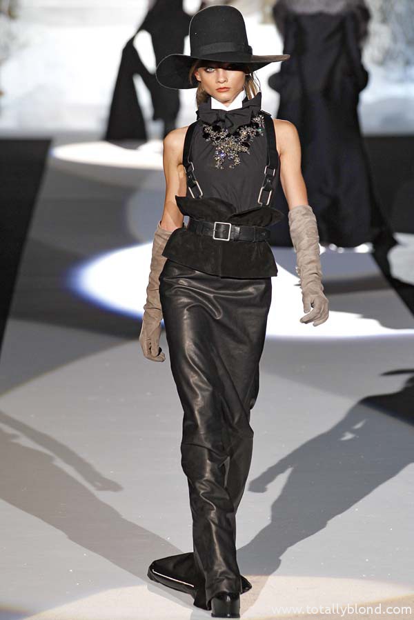 dsquaredfall23