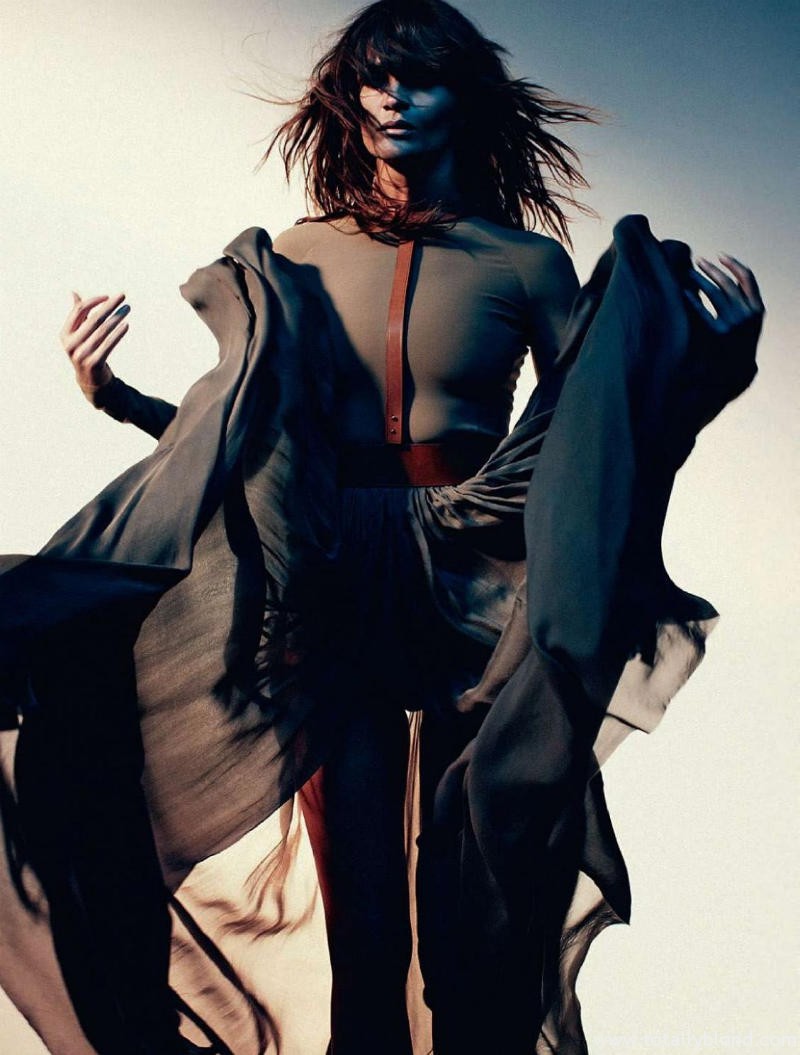 helena-christensen3