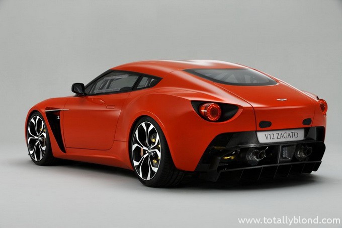 aston-martin-v12-zagato-00-944x460_