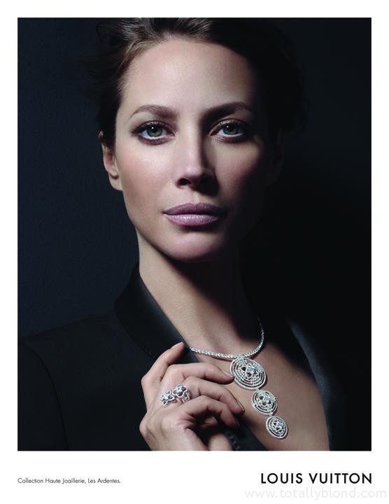 Christy_Turlington_Louis_Vuitton_Jewellery_03