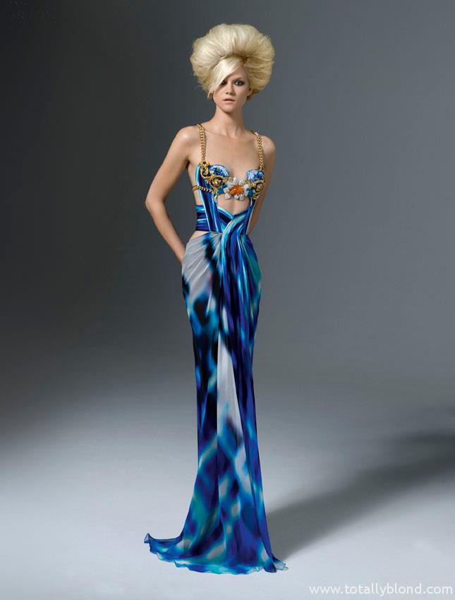Versace_Atelier_FW11_016