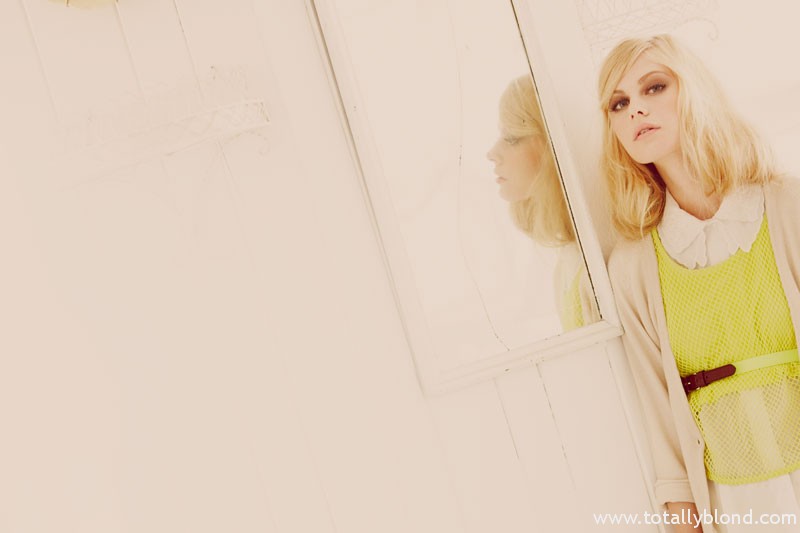 feminine4