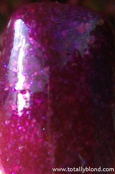 Essence Nail Colour 3 02 Shopping trip in Soho