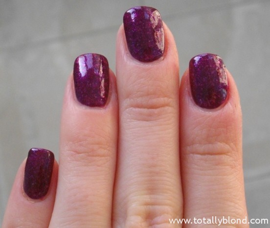 Essence Nail Colour 3 02 Shopping trip in Soho