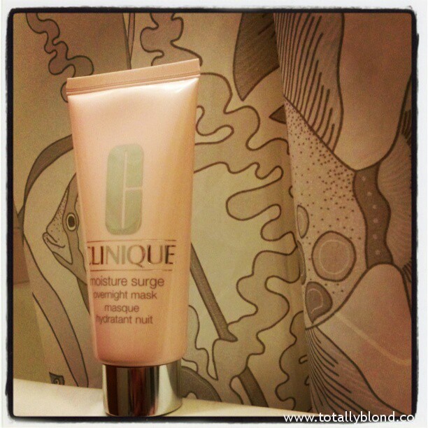 Clinique Moisture Surge Overnight Mask