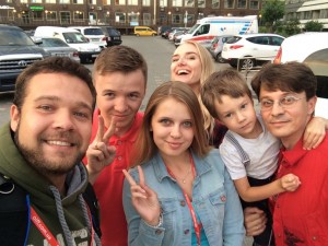 image-9dd049766a4cf6f08df0edd2afd72a32b7ca6c961d6552f777172c7a9fa07a32-V