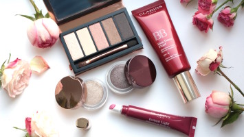 Clarins Instant Glow spring 2016