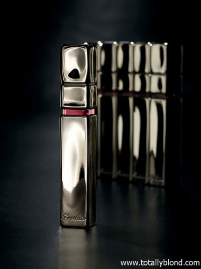 KissKiss Essence de Gloss