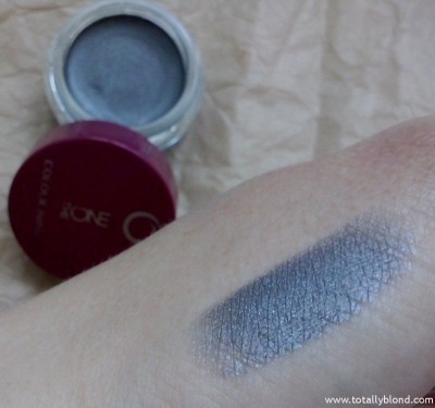 Oriflame The ONE Colour Impact Shimmering Steel swatches