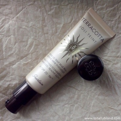 Guerlain Terracotta Joli Collection Summer 2014 Joli Teint Beautifying Foundation Sun-Kissed SPF 20 Light